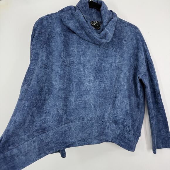 Clara Sunwoo Crop Brushed Fleece Turtleneck size PM Blue Watercolor Long Sleeve - Picture 3 of 7